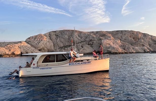 Sunset Cruise from Vieux Port Mairie to the Frioul Islands