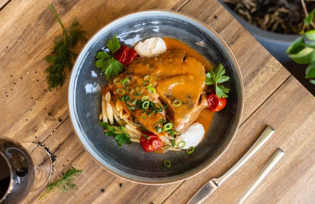 Rudas Spa Entrance and Brunch Experience in Budapest