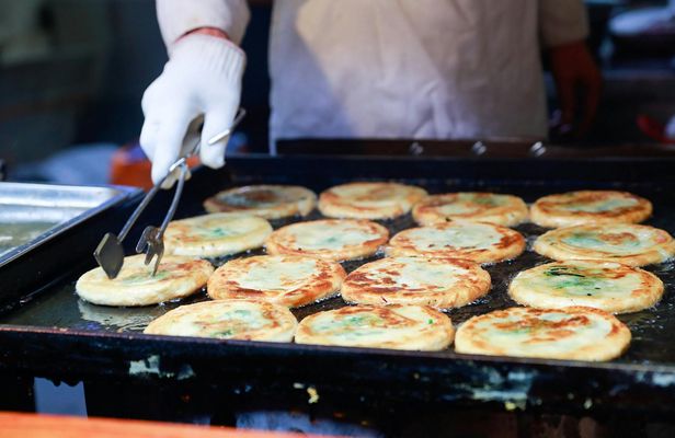 Chongqing local market tour with optional self-service breakfast