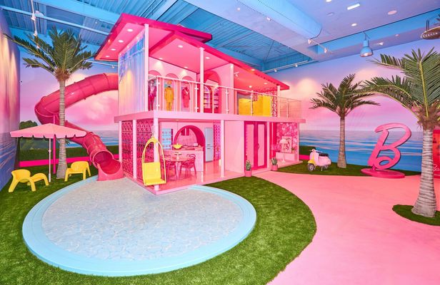 Barbie, the dream experience in Amsterdam