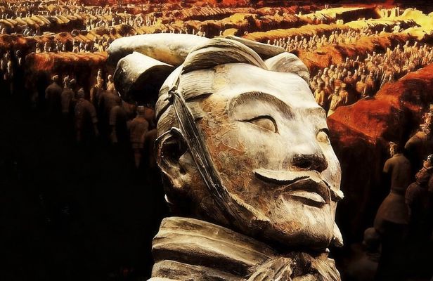 Xi'an Terracotta Army and Lishan Garden tour