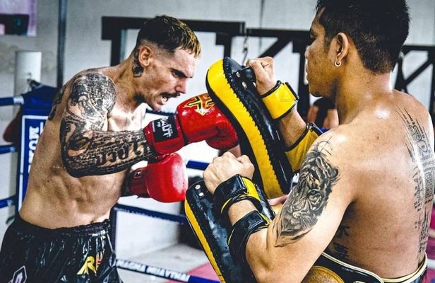 Introductory Group Muay Thai Boxing Lesson for Beginners in Pattaya