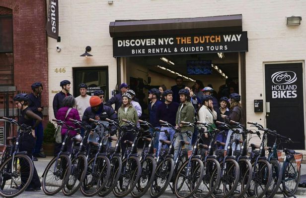 2.5-hour guided bike tour of Central Park