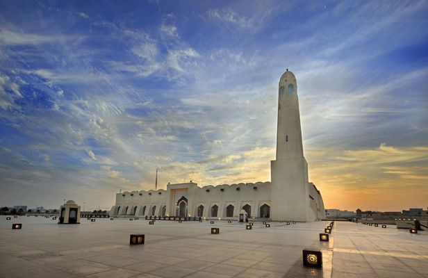 Doha Express City Tour with Dhow Cruise