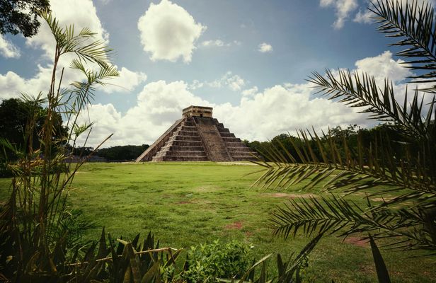 Coba, Chichen Itza and Cenote with lunch
