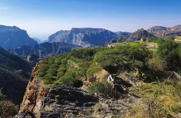 Full-day Jabal Akhdar tour