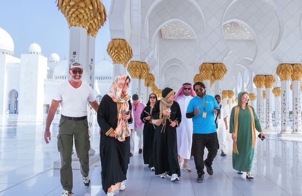 Sheikh Zayed Grand Mosque tickets and guided tour