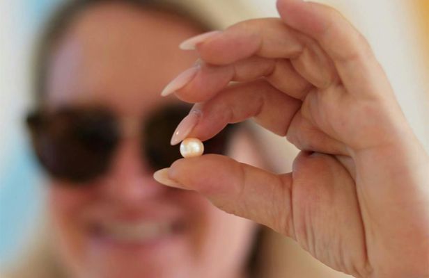 Akoya pearl experience with pick-your-own pearl