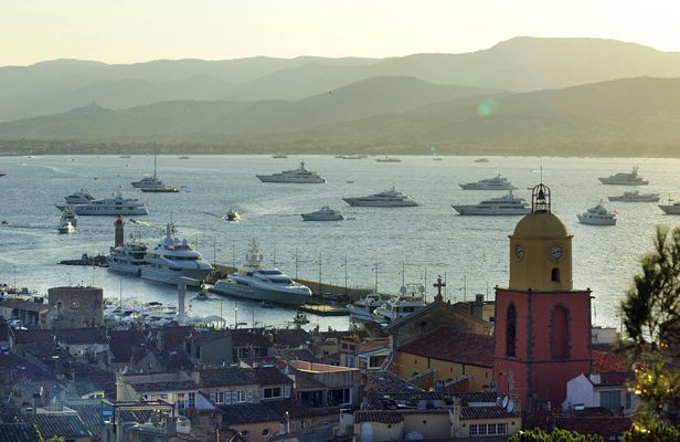 Saint Tropez and Port Grimaud full-day guided tour from Nice