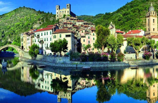 Sanremo and Dolceacqua full-day guided tour from Nice