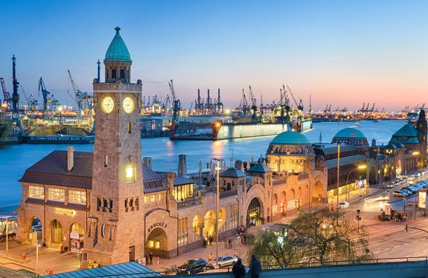 Premium Pass to discover Hamburg with 4 attractions