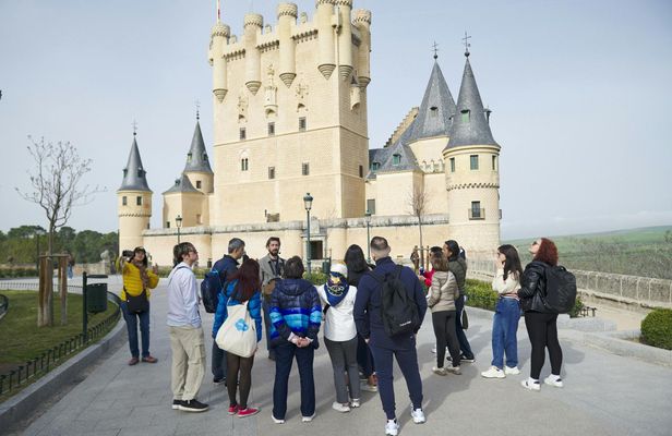 Segovia and Toledo tour from Madrid with skip-the-line tickets to the cathedral and the Alcázar