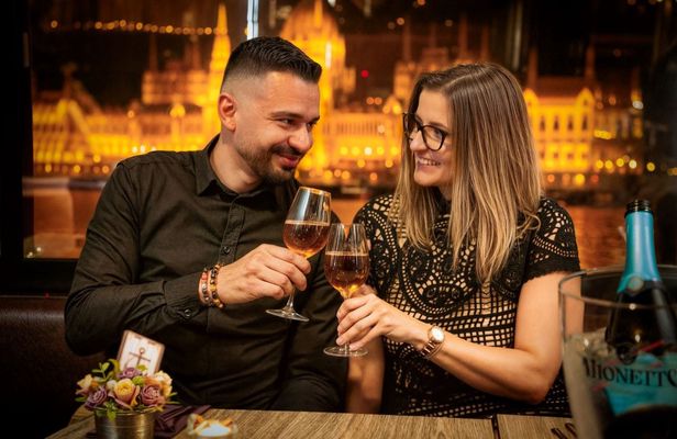 Dinner Cruise for Valentine’s Day 2026 in Budapest