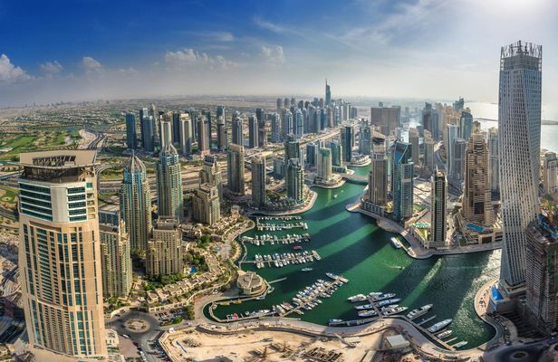 Dubai classic pass with audio guide and 3 attractions