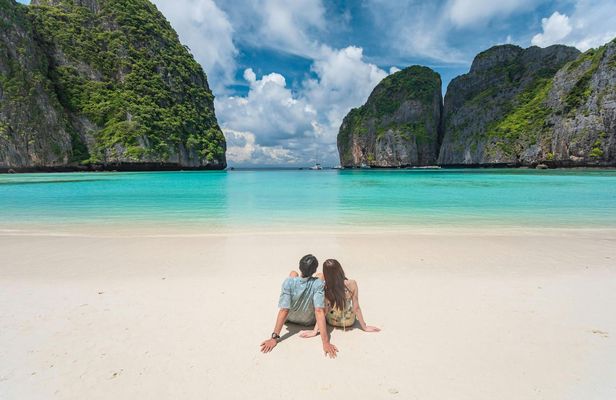 Phi Phi Islands and Maya Bay tour from Phuket with Khai Island