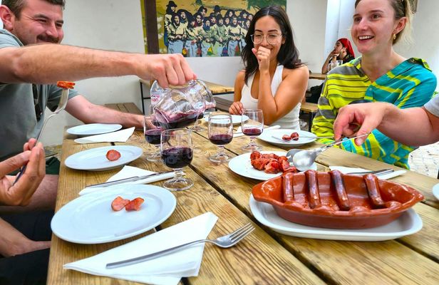 Lisbon small-group food tour, eat and drink like a local