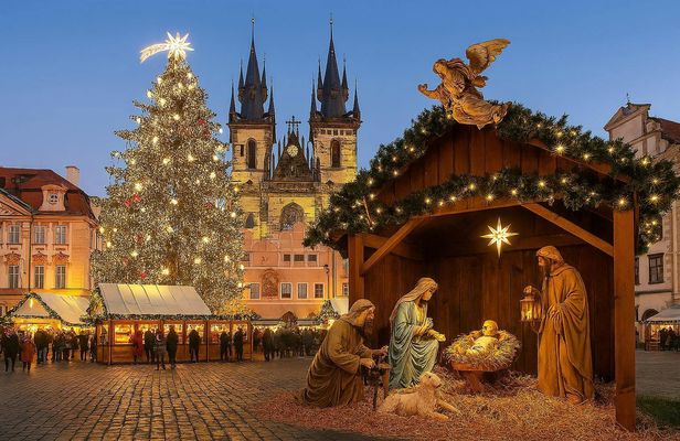 Unforgettable Christmas walking tour through Prague