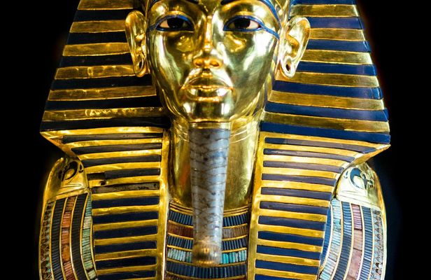 Best of Cairo tour from Luxor with sleeper train tickets