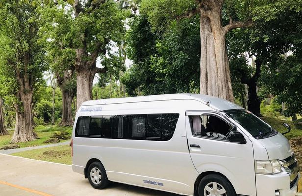 One-way private transfer from Chiang Mai City to Sukhothai