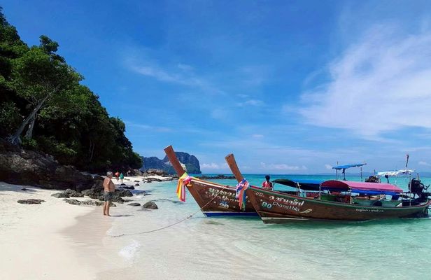 Phi Phi Island half-day private boat tour
