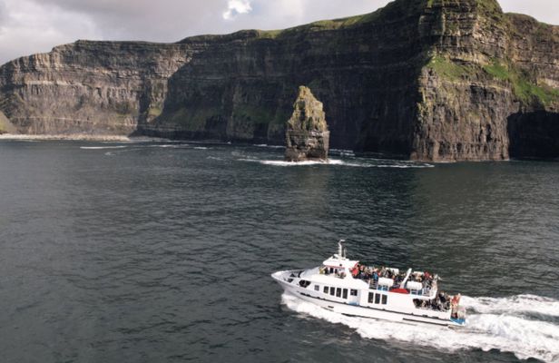 Cliffs of Moher, Aillwee Cave and boat cruise day trip from Dublin