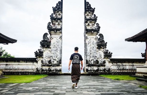 The most famous spots in Bali Instagram tour