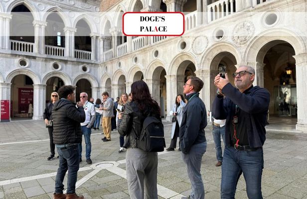 Doge's Palace tour, St Mark's Square museums tickets and gondola ride