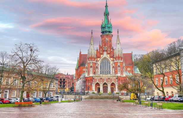 Private architectural tour through Kraków with a local expert