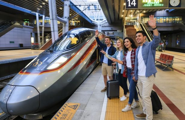 Hanging Temple and Yungang Grottoes Tour by Bullet Train from Beijing