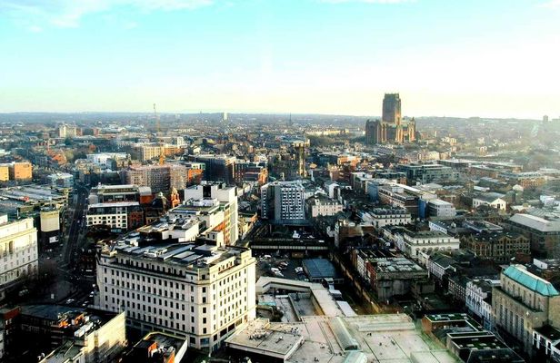 Liverpool 1-hour tour with a local