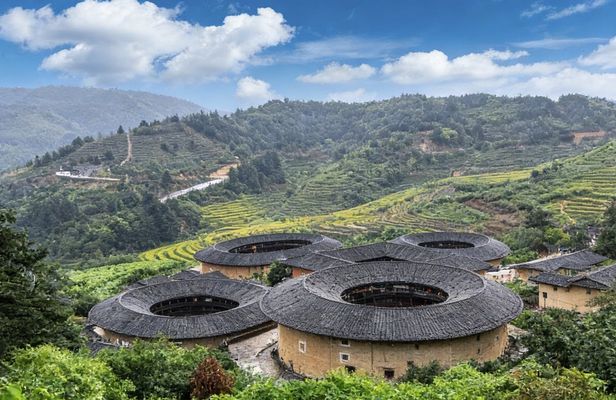 Private day-escape to Tianluokeng Tulou from Xiamen