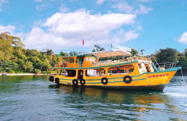 Scuba diving and snorkelling in North Phu Quoc