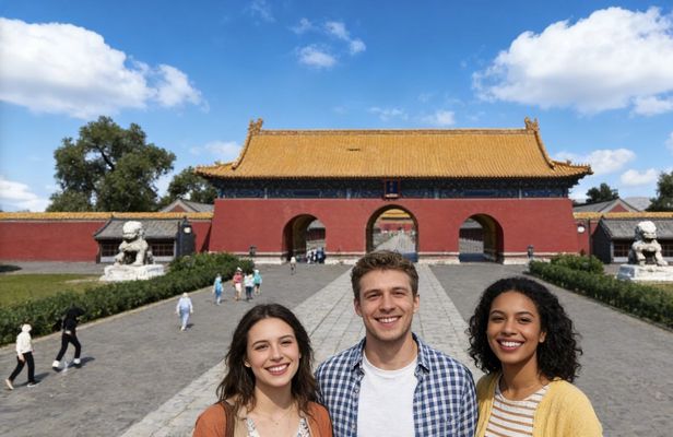Private tour of ancient Nanjing with a local guide