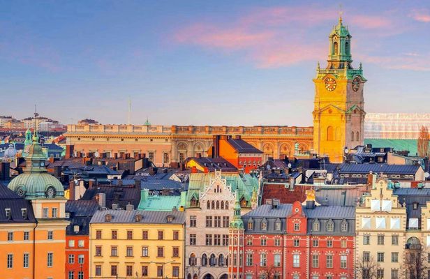 Private architecture walk through Stockholm with a local expert