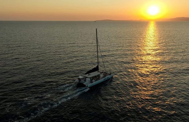 Catamaran Sunset Tour in Mallorca