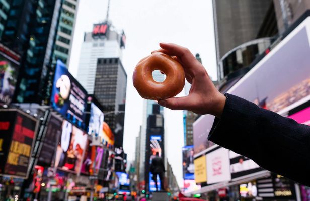 Times Square walking tour with doughnut shop visits
