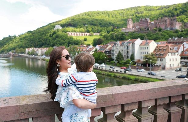 Private family walking tour of iconic Hamburg landmarks