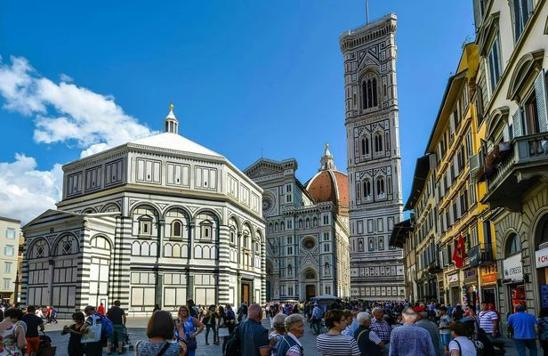 Giotto's Bell Tower and Duomo of Florence Square highlights with audio app