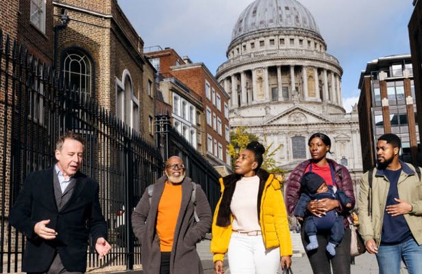 Historic London City walking tour