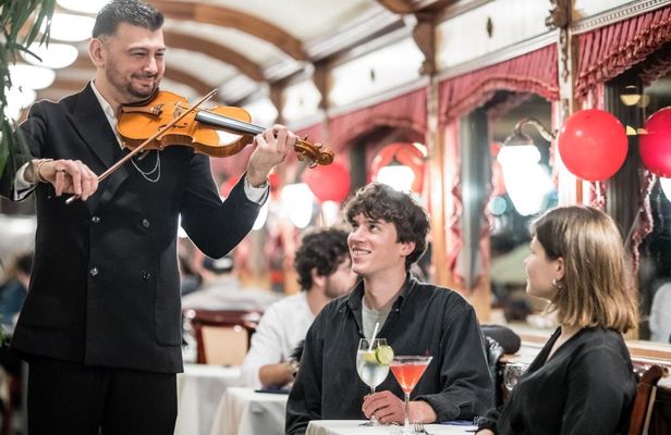 Hungarian dinner with Danube River cruise