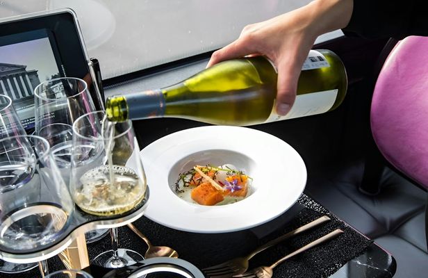 Parisian dinner on a panoramic bus from Champs-Elysées