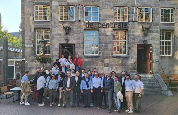 3-course walking dinner tour through Delft