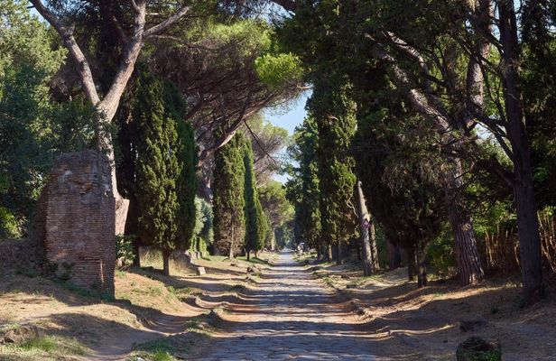 Appian Way E-Bike tour with VR experience at Cecilia Metella Mausoleum