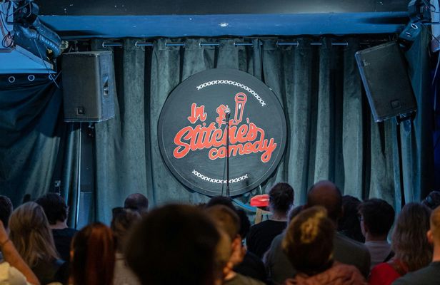 In Stitches Comedy Club Dublin Saturday early show tickets