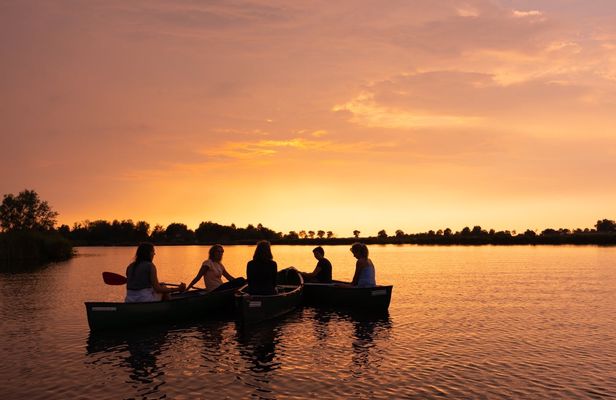 Sunset tour with canoe