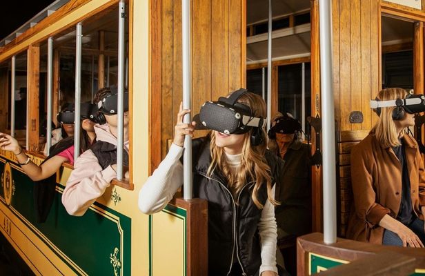 Cologne virtual reality experience through post-war history