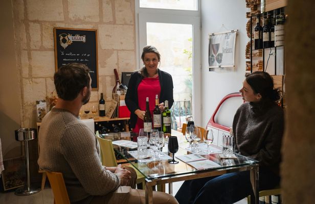 Bordeaux white wine tasting workshop with cheese pairing