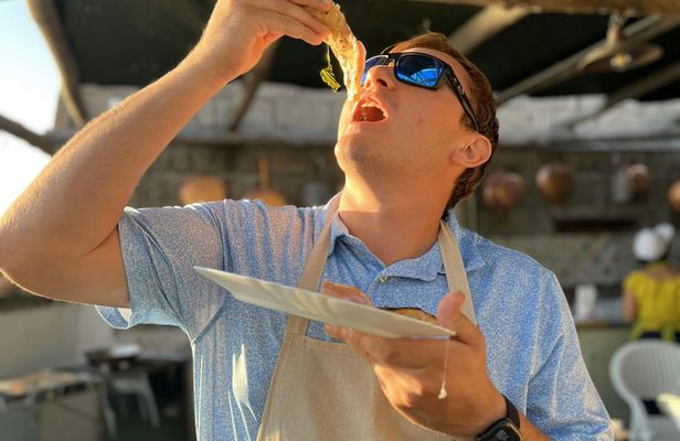 Pizza class in a seaside lemon grove in Meta di Sorrento