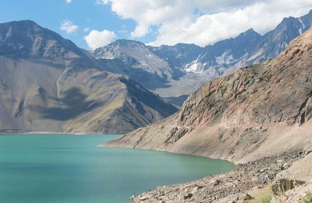 Cajón del Maipo and El Yeso Reservoir guided tour from Santiago