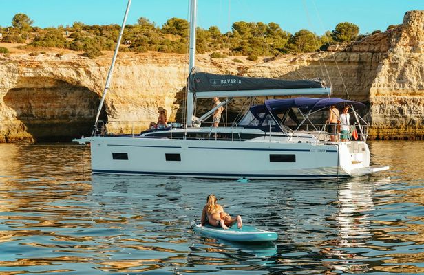 7-hour Algarve coast sailing tour from Portimão Marina